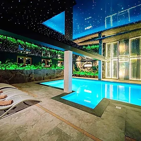 Le Mont Medical & Adults Only Semesteranläggning (resort) Świeradów-Zdrój