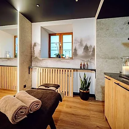 Le Mont Medical & Adults Only Semesteranläggning (resort) Świeradów-Zdrój